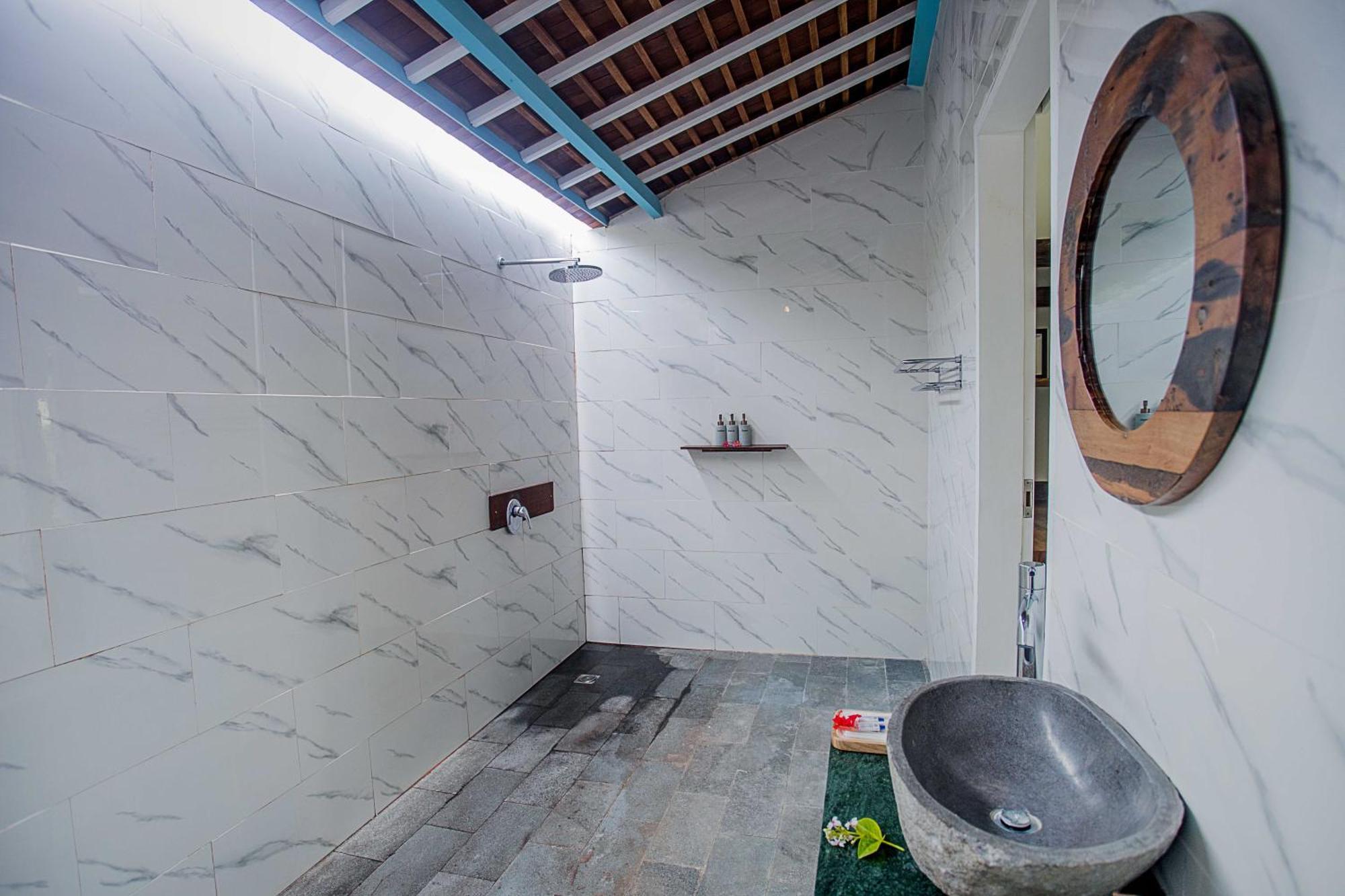 Water Blow Huts Нуса Лембонган Екстериор снимка